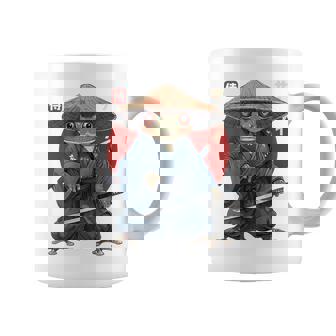 日本の侍カエルの戦士浮世サムライヒキガエルバックプリント。 コーヒーマグ - Kawaiitshirt