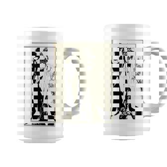 母とサロメ、オーブリー・ビアズリーによるヘロディアス1894 長袖tシャツ コーヒーマグ - Kawaiitshirt