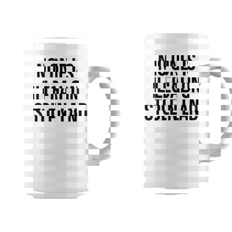 盗まれた土地では誰も違法ではない コーヒーマグ - Kawaiitshirt