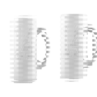 背面に14番。 コーヒーマグ - Kawaiitshirt