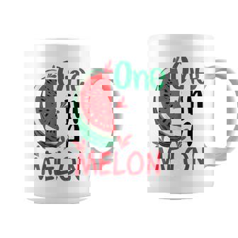 面白いスイカ ハワイのビーチでの休暇 メロンの中のかわいいもの コーヒーマグ - Kawaiitshirt