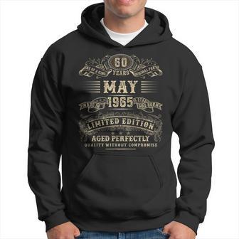 1965年5月 60歳 誕生日プレゼント 男性用 60歳 誕生日 パーカー - Kawaiitshirt
