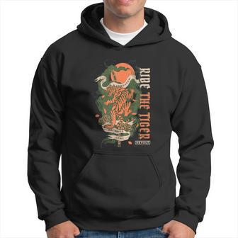 Monta La Revuelta Del Tigre Julius Evola Contra El Mundo Moderno Sudadera - Regaloses