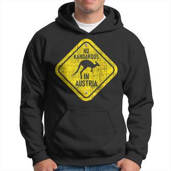 No Kangaroos In Austria 動物飼育係 野生動物 愛好家 パーカー - Kawaiitshirt
