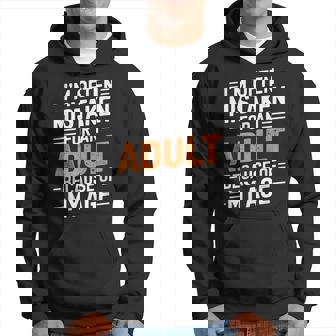 年齢のせいでよく大人と間違われる パーカー - Kawaiitshirt