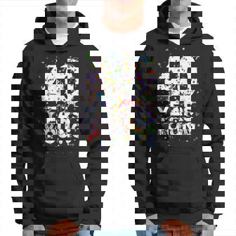 面白 40 Years Young Happy 40Th Birthday シャツ メンズ レディース パーカー - Kawaiitshirt