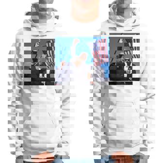 トランプ大統領のために祈り、決して降伏しない、神の祝福トランプ。 長袖tシャツ パーカー - Kawaiitshirt