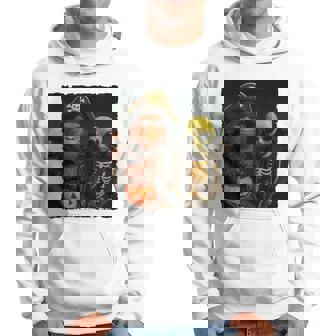 ビッグフットエイリアン 面白い ハロウィン トリック ドア カメラビュー パーカー - Kawaiitshirt