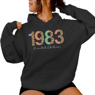 1983 Leopardo 42 Cumpleaños 42 Animal Print 1983 Sudadera con capucha para mujer - Regaloses