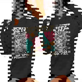 Howdy Third Grade Cowgirls 3Rd Grade Teacher Back To School Women Hoodie | Mazezy