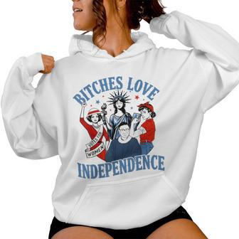Bitches Love Independence 4Th Of July Retro Women Hoodie - Thegiftio UK