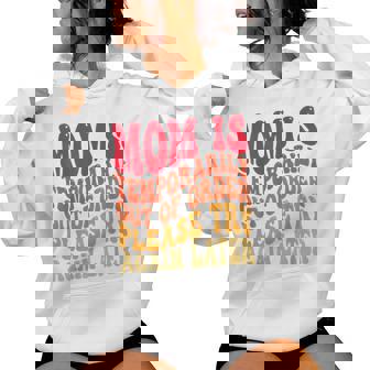 Momは一時的に順不同でおもしろいジョーク ママ向け レディースパーカー - Kawaiitshirt