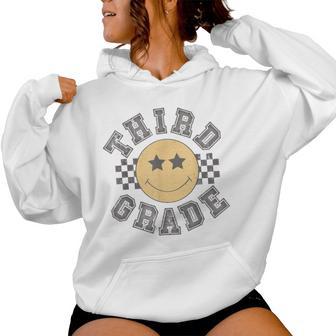 Retro Third Grade Teacher Student 1St Day Back To School Women Hoodie - Thegiftio UK
