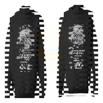 1965年以来の素晴らしい山 60歳の誕生日 スウェットシャツ - Kawaiitshirt