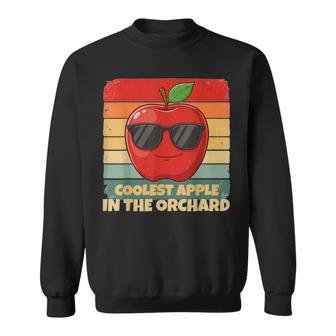 Apple Picking Day Harvest Coolest Apple In The Orchard Retro Sweatshirt - Thegiftio UK