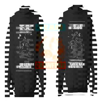 Crawford Last Name Retro Family Name Crawford Boxing Sweatshirt | Mazezy