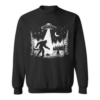 Cryptid Bigfoot Loch Ness Monster & Ufo Alien Spaceship Sweatshirt - Thegiftio UK