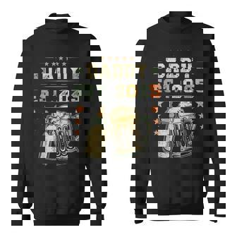 Daddy Est 2025 年のパパ 初めての父の日 新しい父親 若い父親 スウェットシャツ - Kawaiitshirt