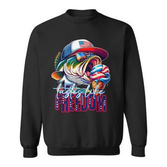 Tastes Like Freedom American Happy 4Th Of July Bass Fishing Sweatshirt - Thegiftio UK