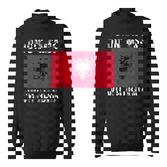 Vintage Grunge Albania Bandera Recuerdo No Mess With Albania Camisa de entrenamiento - Regaloses