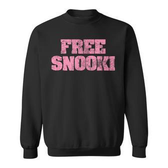 Women's Retro Free Snooki Vintage Outfit Sweatshirt - Thegiftio UK