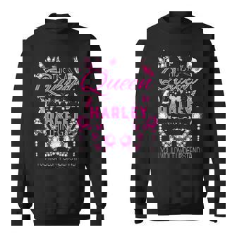 これはハーレーダビッドソンの女王の名前入り誕生日です。 スウェットシャツ - Kawaiitshirt