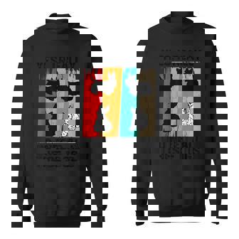 はい、これらすべての犬が本当に必要です スコッティ スコティッシュ テリア スウェットシャツ - Kawaiitshirt