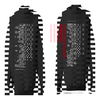 アメリカ、愛国的なアメリカ国旗、ペイズリー、バンダナプリント。 スウェットシャツ - Kawaiitshirt