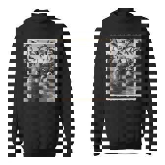 アライグマとカピバラ自撮り スウェットシャツ - Kawaiitshirt