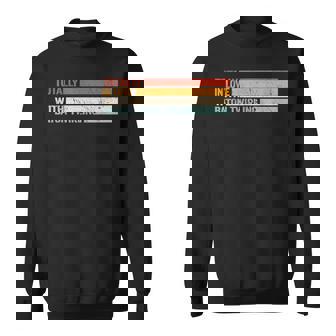 バトントワリングのレトロなバトントワーラーに完全に恋をしています。 スウェットシャツ - Kawaiitshirt