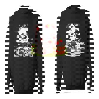 パンダを食べるストロベリーケーキ スウェットシャツ - Kawaiitshirt