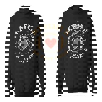 マイ・ハート・イズ・オン・ザッド・フィールド—ファニー・フットボール スウェットシャツ - Kawaiitshirt