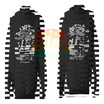 ヴィンテージ70歳の誕生日の伝説は1955年5月に誕生しました。 スウェットシャツ - Kawaiitshirt