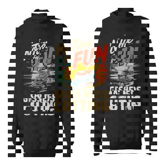 楽しい草刈りの必要がない 面白い芝刈り スウェットシャツ - Kawaiitshirt