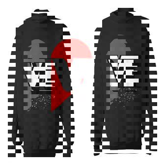 ２人で着るとハートが出来る Loveの文字になる 「Ve」カップル 恋人 スウェットシャツ - Kawaiitshirt