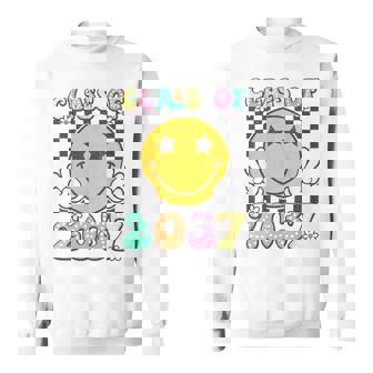 Class Of 2037 Grow With Me Retro Kindergarten Graduation Sweatshirt | Mazezy