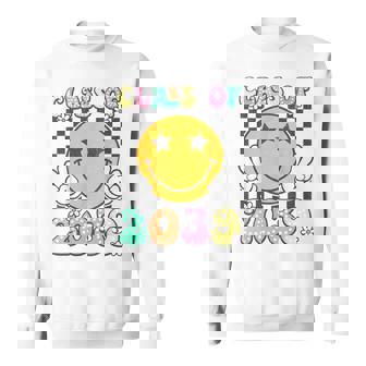 Class Of 2039 Grow With Me Retro Kindergarten To Graduation Sweatshirt - Monsterry