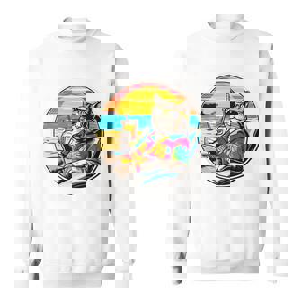 ビーチでドリンクを飲みながらリラックスできるレトロなヴィンテージクールな猫 長袖tシャツ スウェットシャツ - Kawaiitshirt