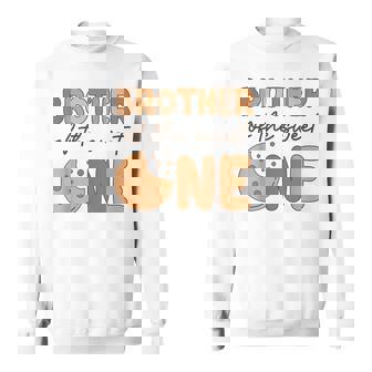 甘いものの兄弟 クッキーとミルクの誕生日パーティー スウェットシャツ - Kawaiitshirt