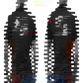 002ピックルボールフラッグ メンズTシャツ バックプリント - Kawaiitshirt