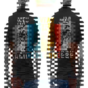 15 Ans Anniversaire Garçon Cadeau Gamer Niveau 15 T-shirt imprimé au dos - Cadeauxyz