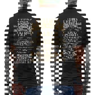 1965年3月 60歳 誕生日プレゼント 男性 60歳の誕生日 メンズTシャツ バックプリント - Kawaiitshirt