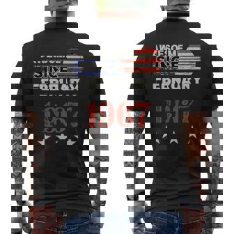 1967年以来素晴らしいヴィンテージアメリカ国旗クラシック1967年2月。 メンズTシャツ バックプリント - Kawaiitshirt