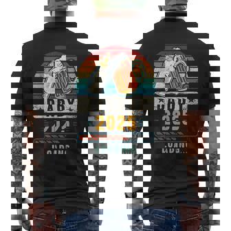 2025 年のお父さん 出産のお知らせ 父親になる予定の人 これから父親になる人 メンズTシャツ バックプリント - Kawaiitshirt