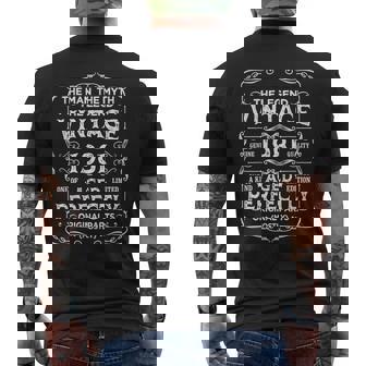 44歳の誕生日プレゼント ヴィンテージ 1981年 男性 面白い 44歳 1981年 メンズTシャツ バックプリント - Kawaiitshirt