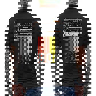 808 ドラム マシン 音楽 ビーツ メンズTシャツ バックプリント - Kawaiitshirt