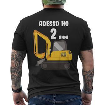 Bambino 2 Compleanno Bambini & Escavatore Regalo Di 2 Anni T-shirt da uomo con stampa posteriore - Novitaregali