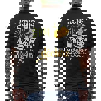 Citation Humoristique Jeuis Un Caring Aid That Tears T-shirt imprimé au dos - Cadeauxyz