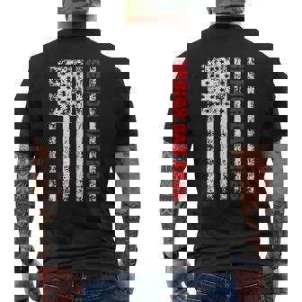 Dad Senior 2026 Proud Dad Of A Class Of 2026 Graduate Flag Men's T-shirt Back Print - Thegiftio