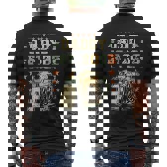 Daddy Est 2025 年のパパ 初めての父の日 新しい父親 若い父親 メンズTシャツ バックプリント - Kawaiitshirt